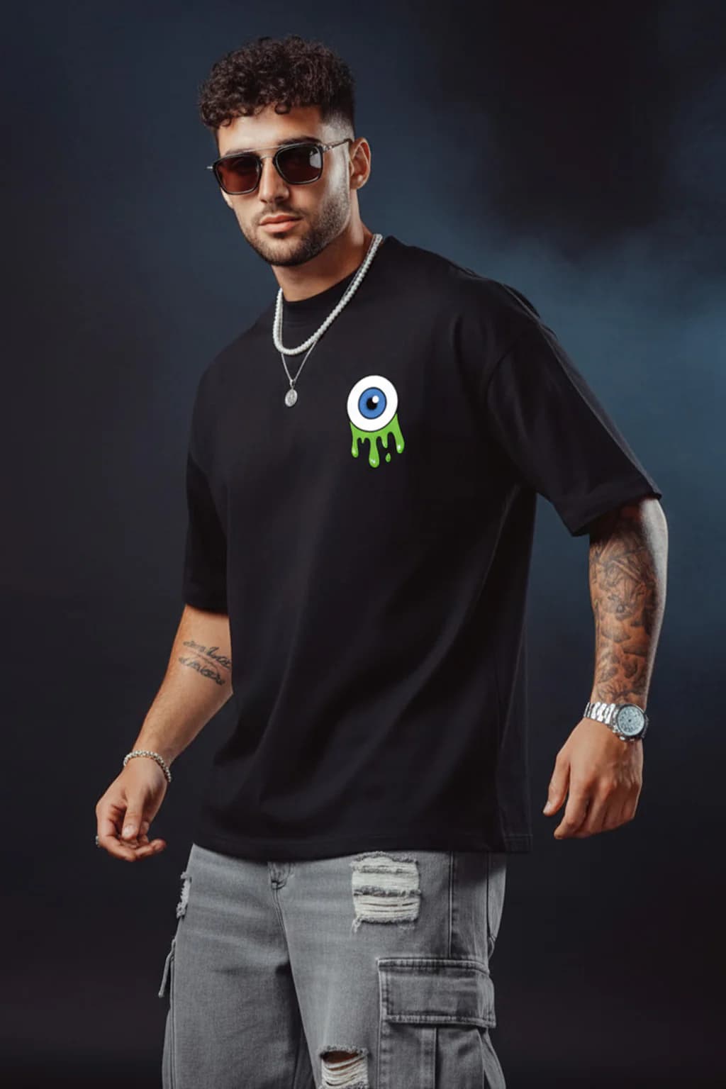 Street Skull Oversized T-Shirt — White 3